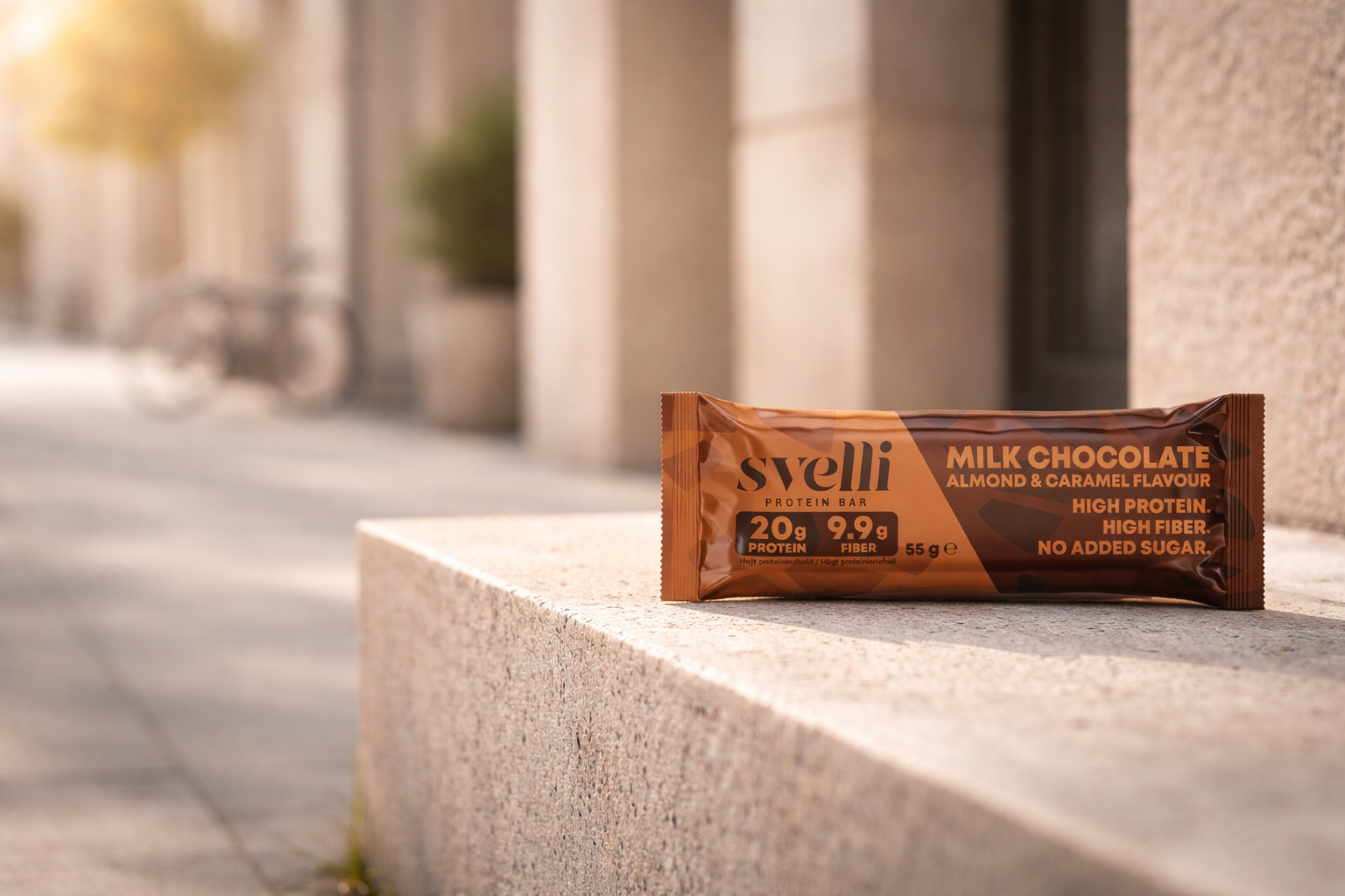 Svelli Milk Chocolate Almond & Caramel Proteinbar – Uden tilsat sukker